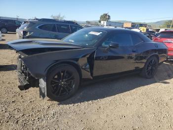  Salvage Dodge Challenger