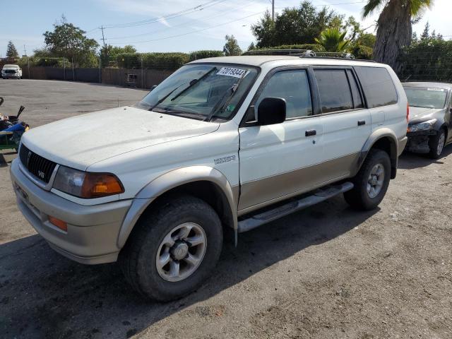  Salvage Mitsubishi Montero