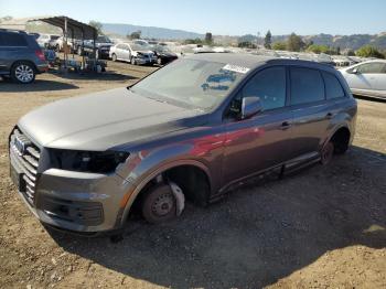  Salvage Audi Q7