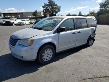  Salvage Chrysler Minivan