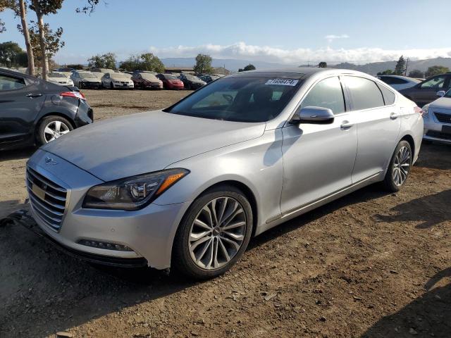  Salvage Hyundai Genesis