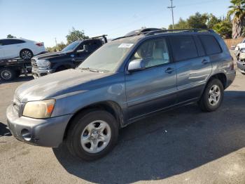  Salvage Toyota Highlander