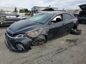  Salvage Kia Forte