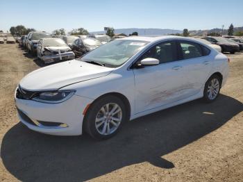  Salvage Chrysler 200