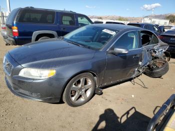  Salvage Volvo S80