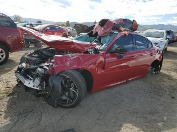  Salvage Alfa Romeo Giulia