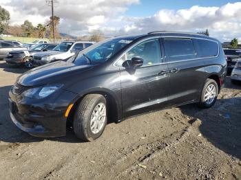  Salvage Chrysler Minivan