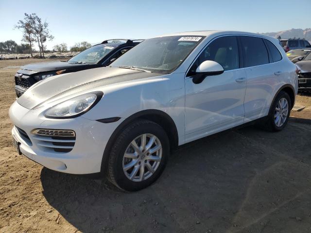  Salvage Porsche Cayenne