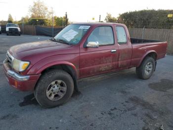  Salvage Toyota Tacoma