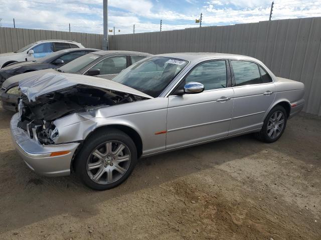  Salvage Jaguar XJ