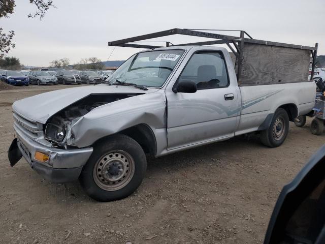  Salvage Toyota Pickup