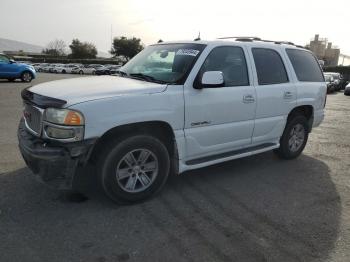  Salvage GMC Yukon