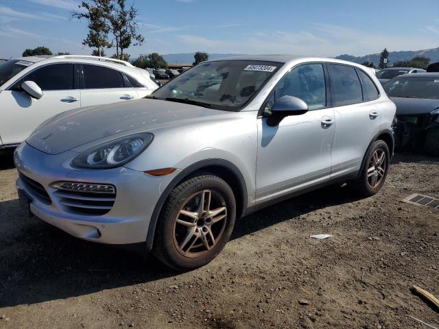  Salvage Porsche Cayenne