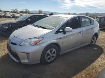  Salvage Toyota Prius