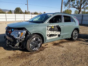  Salvage Kia Niro