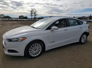  Salvage Ford Fusion