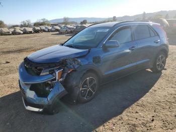  Salvage Kia Niro