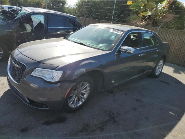  Salvage Chrysler 300