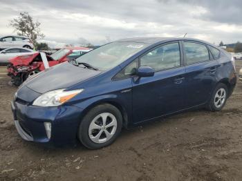  Salvage Toyota Prius