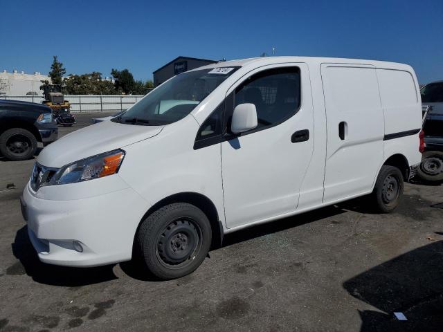  Salvage Nissan Nv