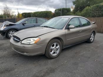  Salvage Ford Taurus