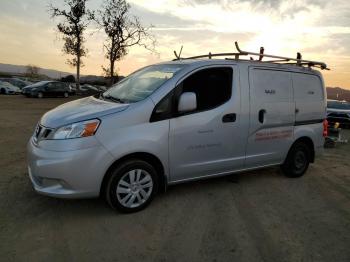  Salvage Nissan Nv