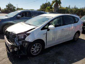  Salvage Toyota Prius