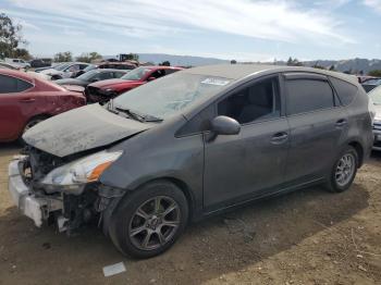  Salvage Toyota Prius