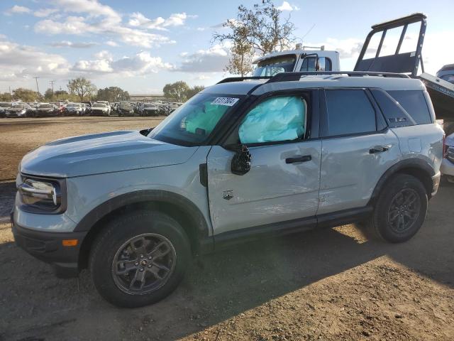  Salvage Ford Bronco