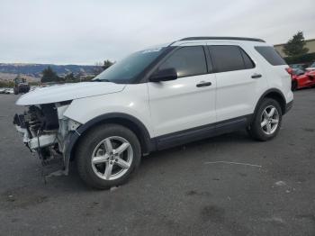  Salvage Ford Explorer