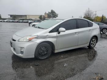  Salvage Toyota Prius