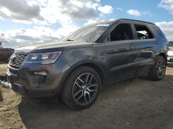  Salvage Ford Explorer