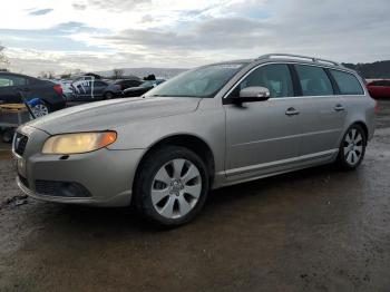  Salvage Volvo V70