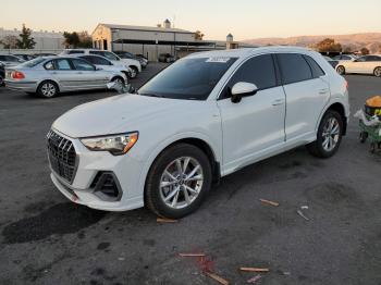  Salvage Audi Q3