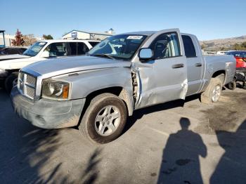  Salvage Dodge Dakota