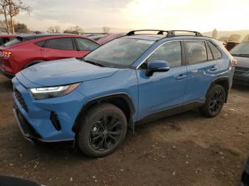  Salvage Toyota RAV4