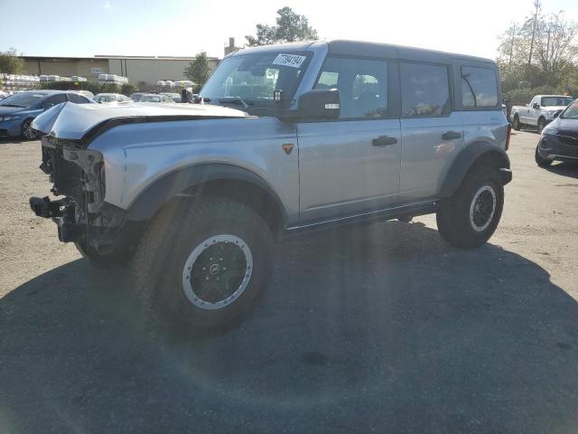  Salvage Ford Bronco