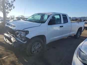  Salvage Toyota Tundra