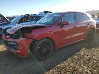  Salvage Porsche Cayenne