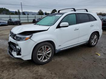  Salvage Kia Sorento