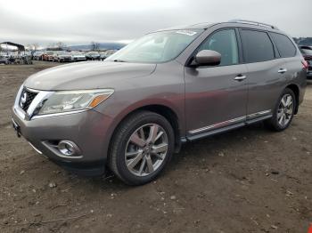  Salvage Nissan Pathfinder