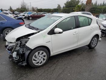  Salvage Toyota Prius