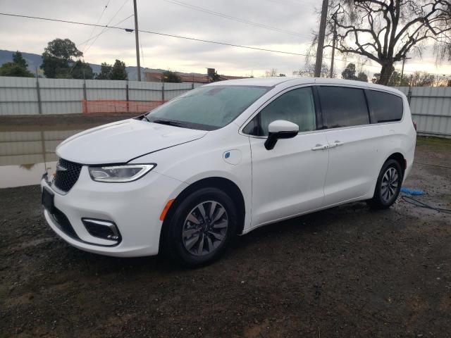  Salvage Chrysler Pacifica