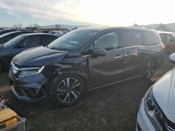  Salvage Honda Odyssey