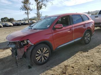  Salvage Mitsubishi Outlander