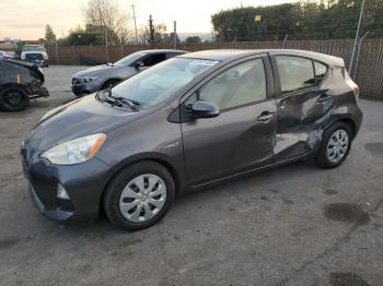  Salvage Toyota Prius