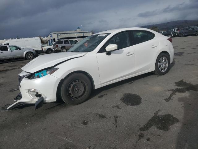  Salvage Mazda 3