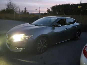  Salvage Nissan Maxima