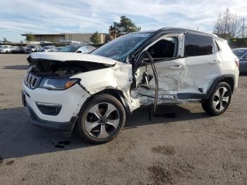  Salvage Jeep Compass