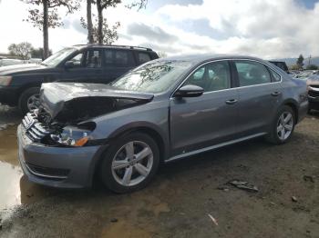  Salvage Volkswagen Passat